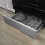 Insignia™ - 5.3 Cu. Ft. Freestanding Electric Range with Dual-Size Burner and Storage Drawer - Stainless Steel - Image 7