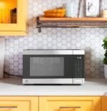GE - 1.0 Cu. Ft. Convection Countertop Microwave with Air Fry - Stainless Steel - Image 5