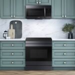 Samsung - 1.7 cu. ft. Over-the-Range Microwave - Matte Black Steel - Image 5