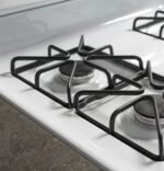 GE - 4.8 Cu. Ft. Freestanding Gas Range - White - Image 7