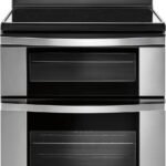 Whirlpool - 6.7 Cu. Ft. Self-Cleaning Freestanding Double Oven Electric Convection Range - Stainless Steel