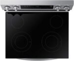 Samsung - 6.3 cu. ft. Freestanding Electric Range with WiFi and Steam Clean - Stainless Steel - Image 5