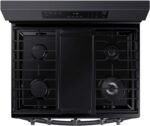 Samsung - 6.0 cu. ft. Freestanding Gas Range with No-Preheat Air Fry & Convection - Black Stainless Steel - Image 7