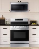 Samsung - 6.0 cu. ft. Freestanding Gas Range with No-Preheat Air Fry & Convection - Stainless Steel - Image 2
