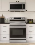 Samsung - 6.3 cu. ft. Freestanding Electric Range with WiFi, No-Preheat Air Fry & Convection - Stainless Steel - Image 2
