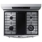 Samsung - 6.0 cu. ft. Smart Freestanding Gas Range with Stainless Cooktop & Air Fry - Stainless Steel - Image 4
