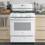 GE - 5.0 Cu. Ft. Freestanding Gas Range - White - Image 5