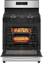 Whirlpool - 5.1 Cu. Ft. Freestanding Gas Range with Edge to Edge Cooktop - Stainless Steel - Image 3