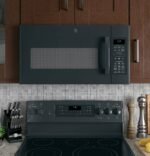 GE - 1.9 Cu. Ft. Over-the-Range Microwave with Sensor Cooking and Steam Cleaning - Black - Image 3